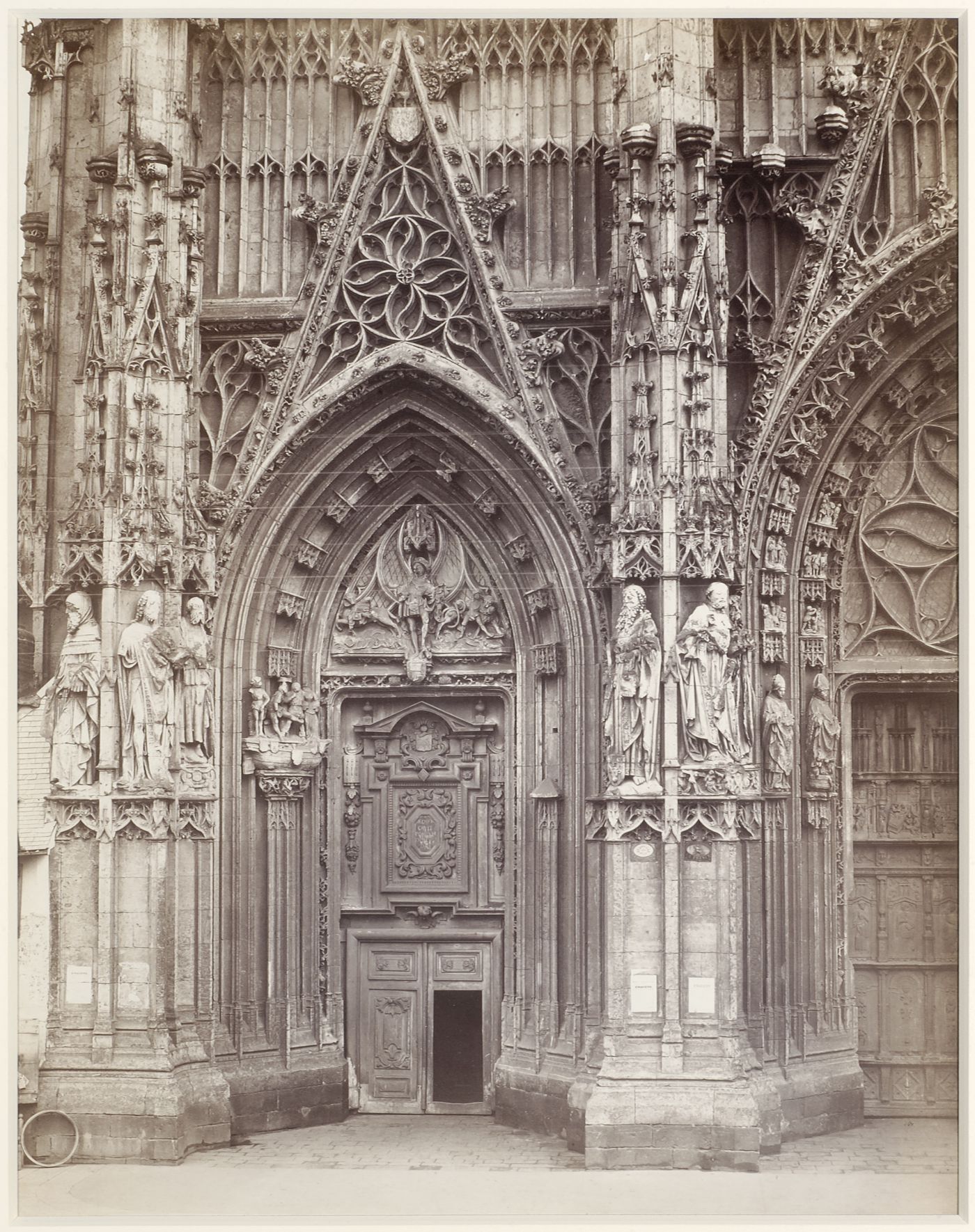 Portal, West Façade, Church of Saint-Vulfran, Abbeville, vor 1859