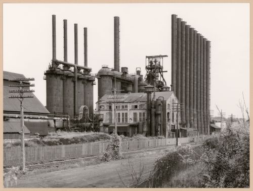 View of Sheet & Tube Co. steel mill showing blast furnaces, Youngstown, Ohio