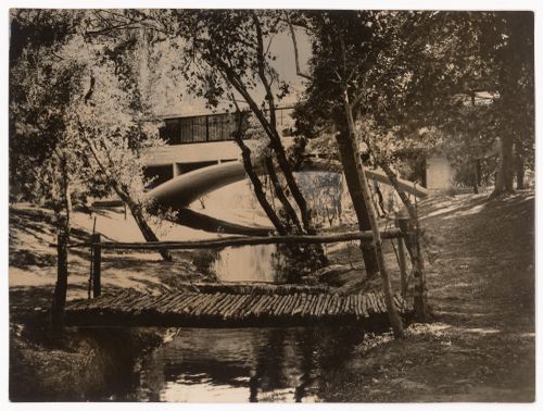 Photograph of Casa sobre el arroyo, Mar del Plata, Argentina