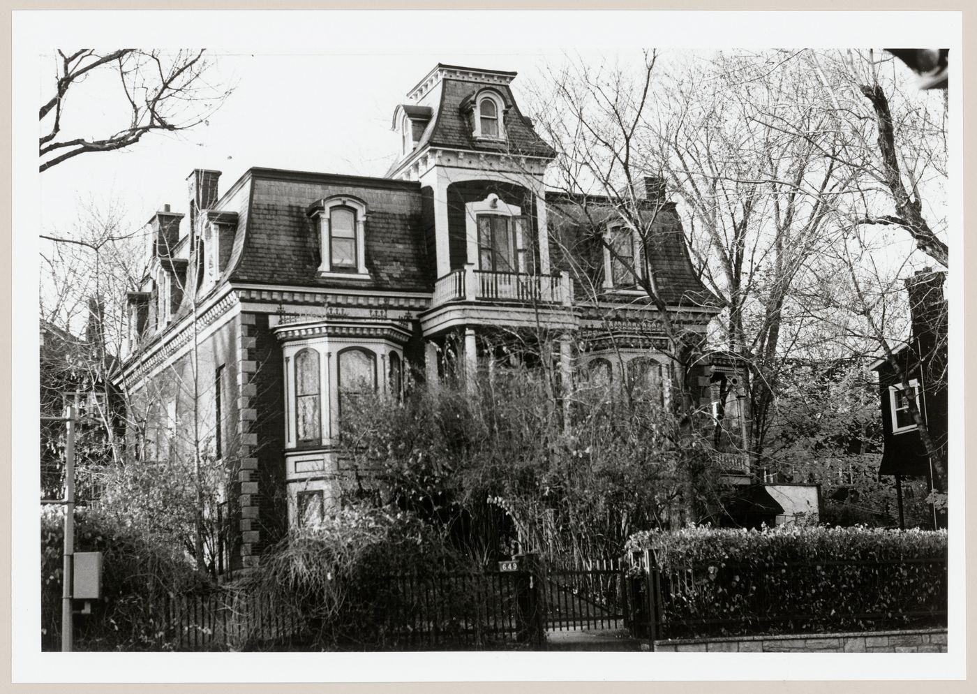 View of the principal façade of a house, 649 chemin de la Côte-Saint-Antoine, Westmount, Québec