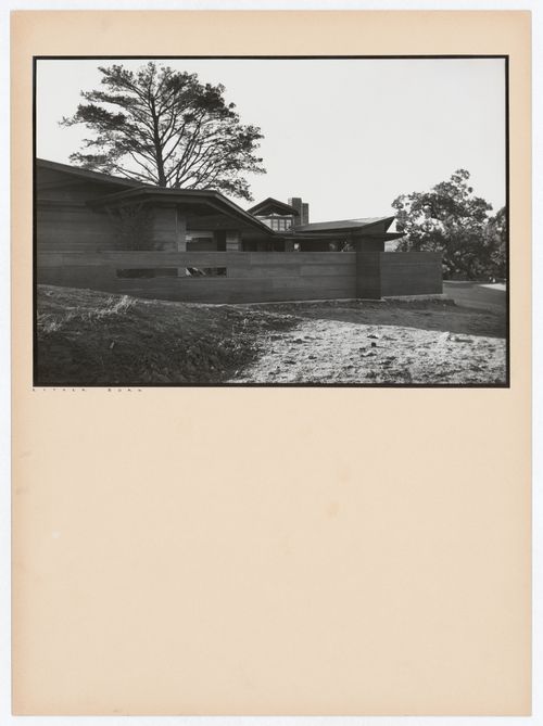View of the Hanna House showing the carport, windows, and trees, Palo Alto, California, United States