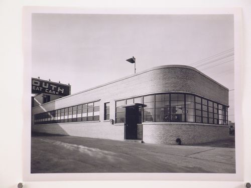 View of the principal and lateral façades of the Hospital, Chrysler Corporation Plymouth division Automobile Assembly Plant, Detroit, Michigan