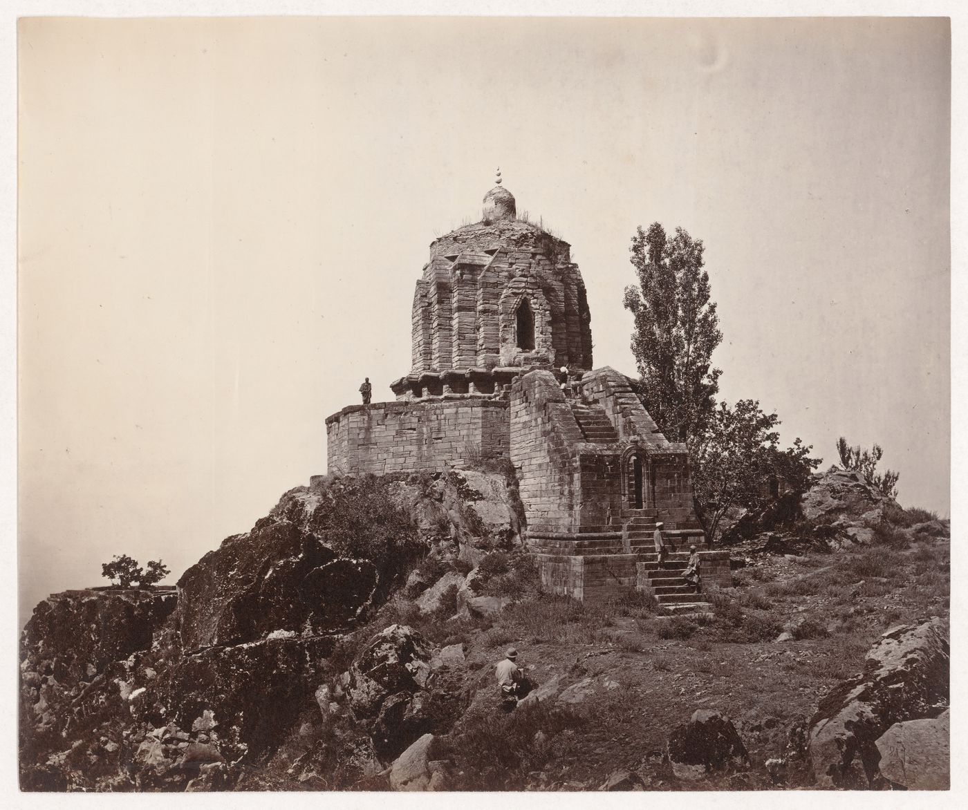 View of the Takht-i-Suleiman [Throne of Solomon] temple, near Srinagar, India