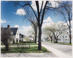 Gabor Szilasi. Maison d'un travailleur sur la rue Vaudreuil au coin de la rue Burma nord-est, Arvida vers le sud.