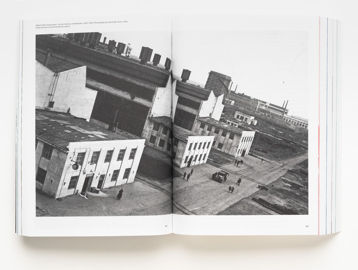 Building a new New World: Amerikanizm in Russian Architecture, Jean-Louis Cohen, 