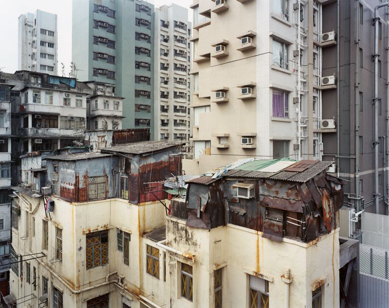Stefan Canham, photographer. Building exterior, Building 1, Sham Shui Po District. 2008