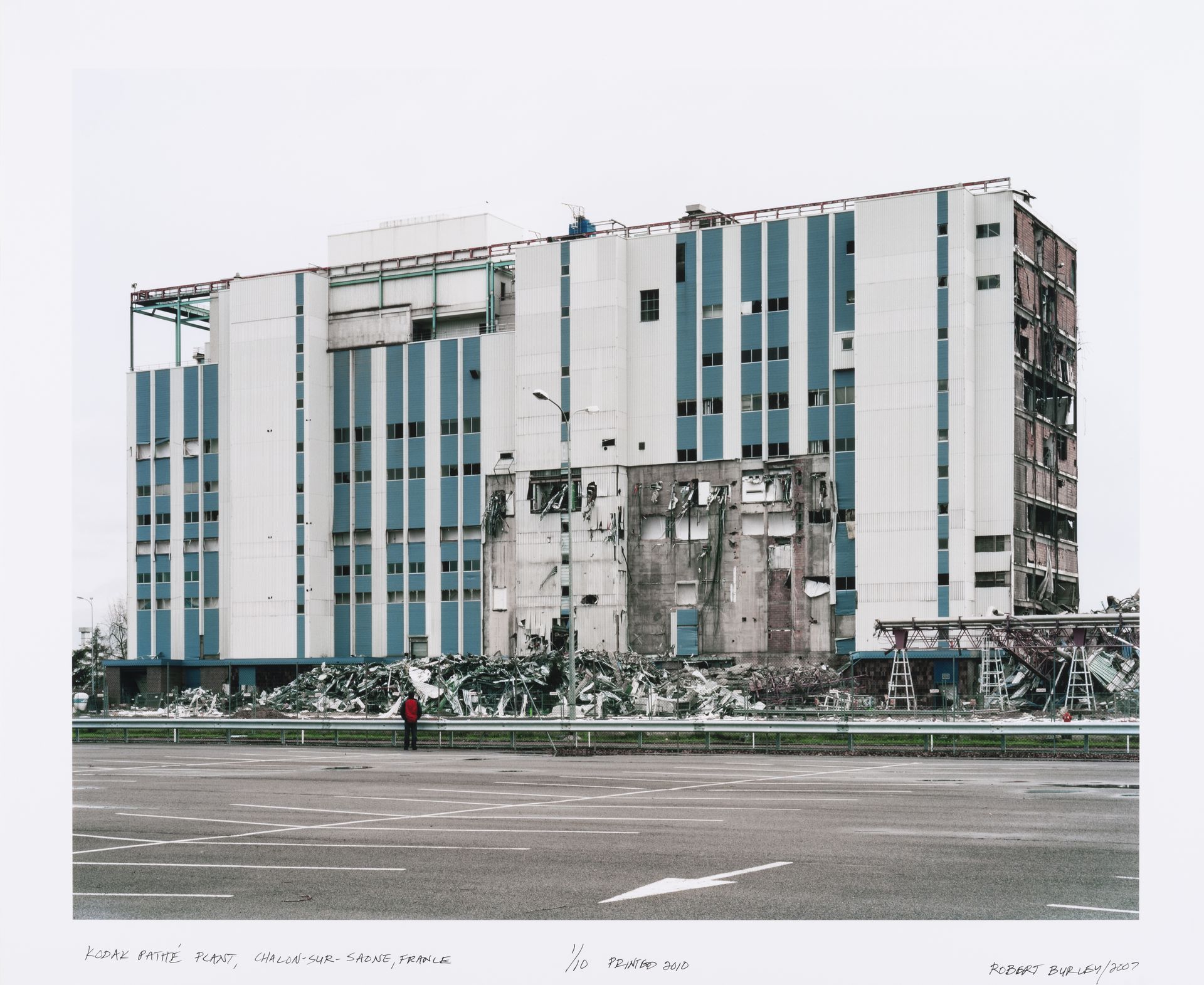 The Architecture of Photography in an Age of Obsolescence