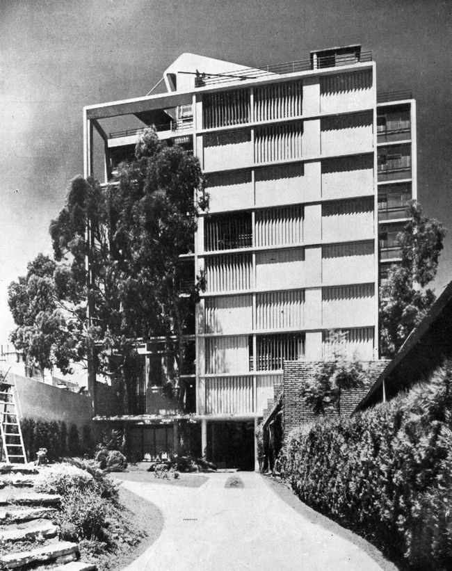 Immeuble Los Eucaliptus. Ferrari Hardoy et Kurchan. Buenos Aires, 1941
