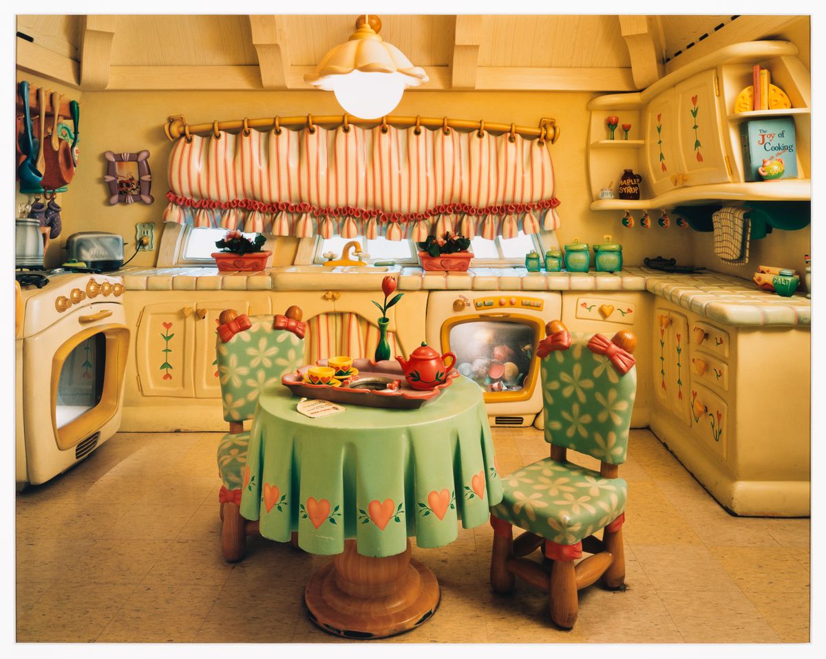 Realism and Illusion: Catherine Wagner Photographs the Disney Theme Parks