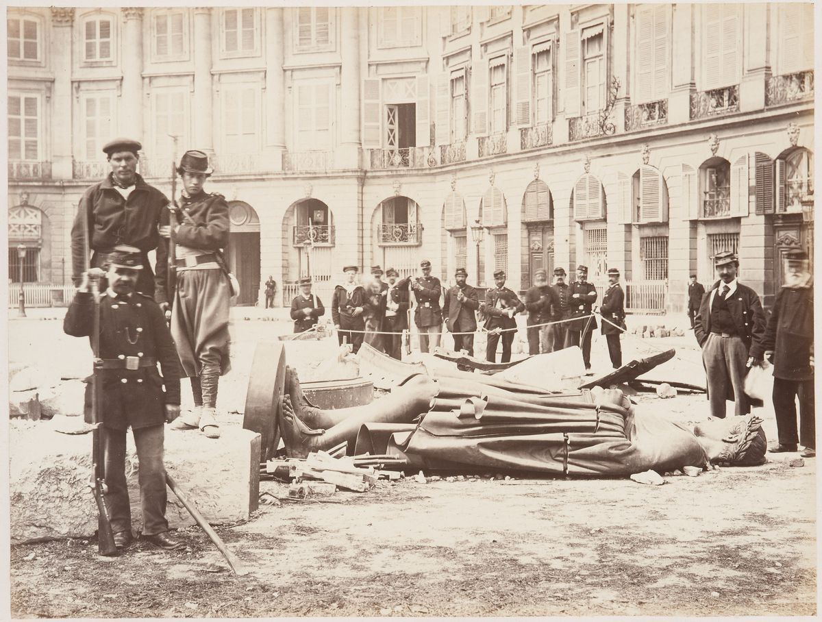 Bruno Braquehais, photographer. Statue of Napoléon I after the fall of the Vendôme column. 1871. Plate from <i>Siège de Paris, 1870-1871 / Album historique des Malheurs de Paris</i>